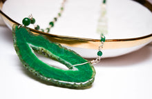 Load image into Gallery viewer, Green Agate Slice Necklace
