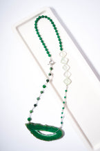 Load image into Gallery viewer, Green Agate Slice Necklace
